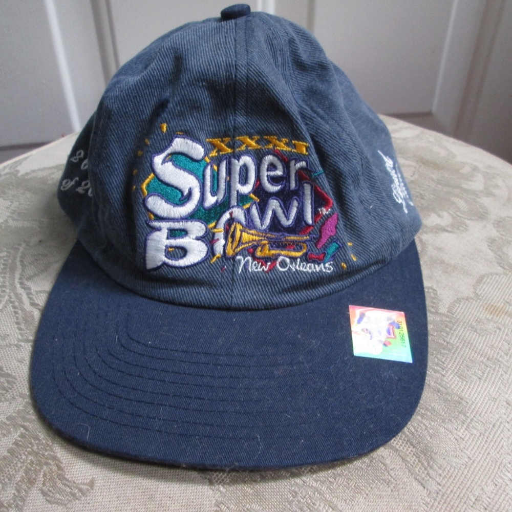 Vtg NFL  1997 Superbowl XXX1 New Orleans  KNAPSACK blue  HAT 1326 of 2000.